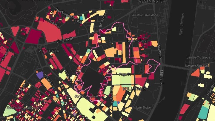 House price heatmap showing property values across St. James's Park