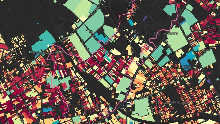 House price heatmap showing property values across Clapham High Street