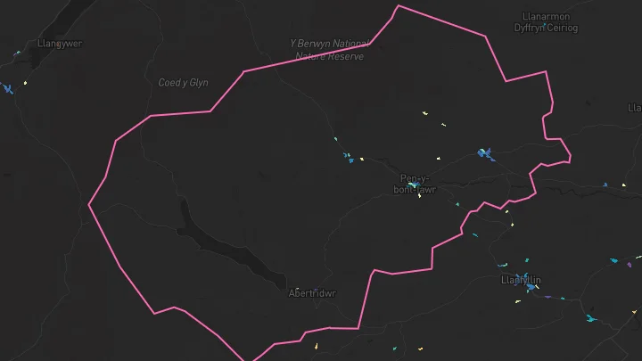 House price heatmap showing property values across Llanrhaeadr Ym Mochnant