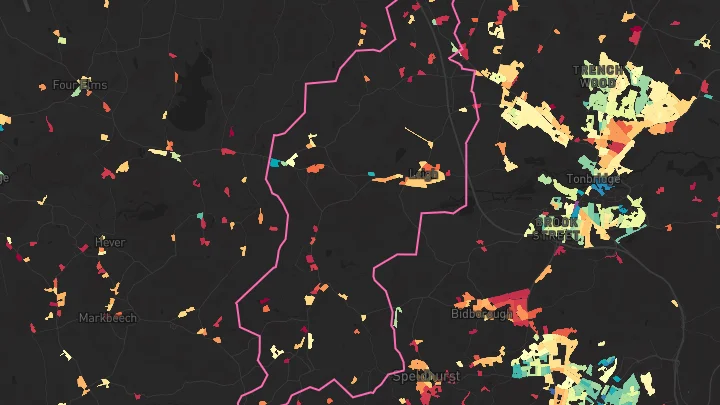 House price heatmap showing property values across Leigh