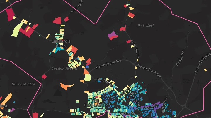House price heatmap showing property values across Bexhill-On-Sea