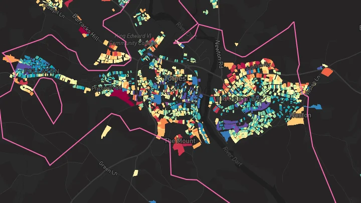 House price heatmap showing property values across Totnes