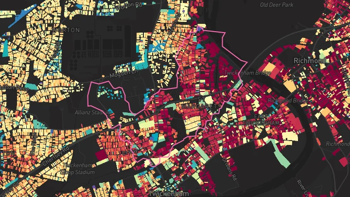 House price heatmap showing property values across St Margarets