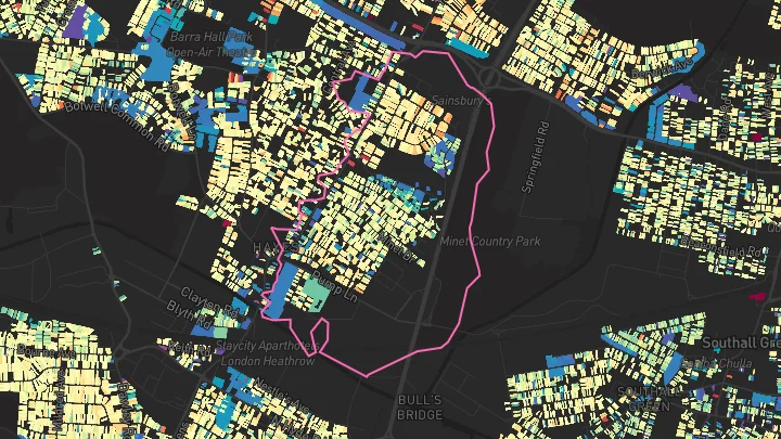 House price heatmap showing property values across Hayes And Harlington