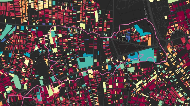 House price heatmap showing property values across Goldhawk Road