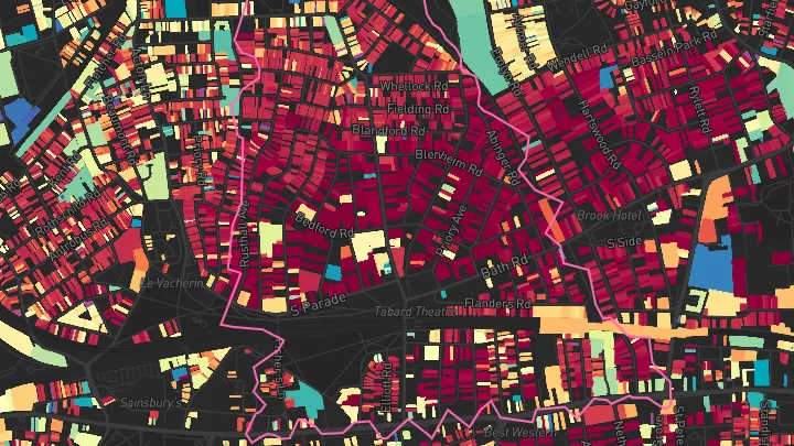 House price heatmap showing property values across Turnham Green